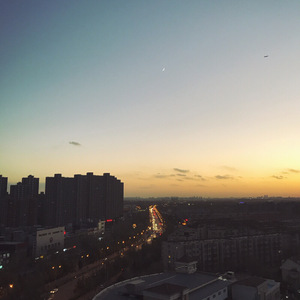 肥胖妓女又肥又大
